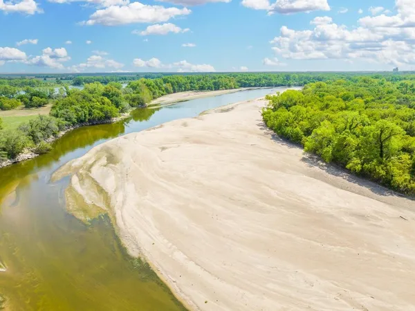 $1,250,000 | 0 East Wea Street, Oxford, KS 67119