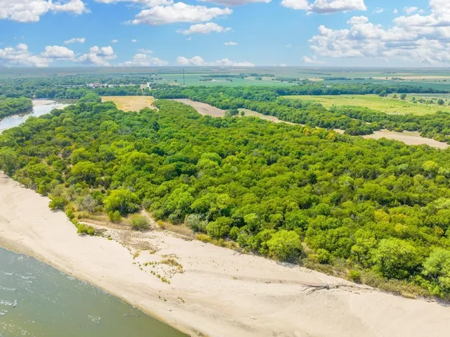 $1,250,000 | 0 East Wea Street, Oxford, KS 67119