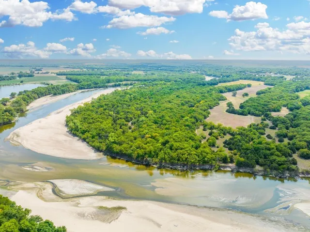 $1,250,000 | 0 East Wea Street, Oxford, KS 67119