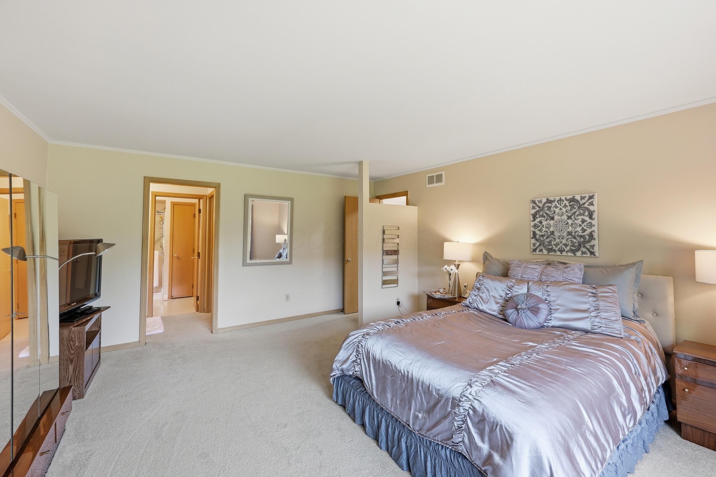 5790 Newgate Road Dublin, OH 43017 - Photo 19 of 36 072A6603