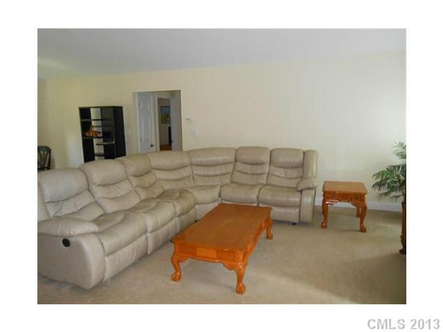 3671 East North Corner Road Lancaster, SC 29720 - Photo 4 of 16 a living room with furniture and a couch