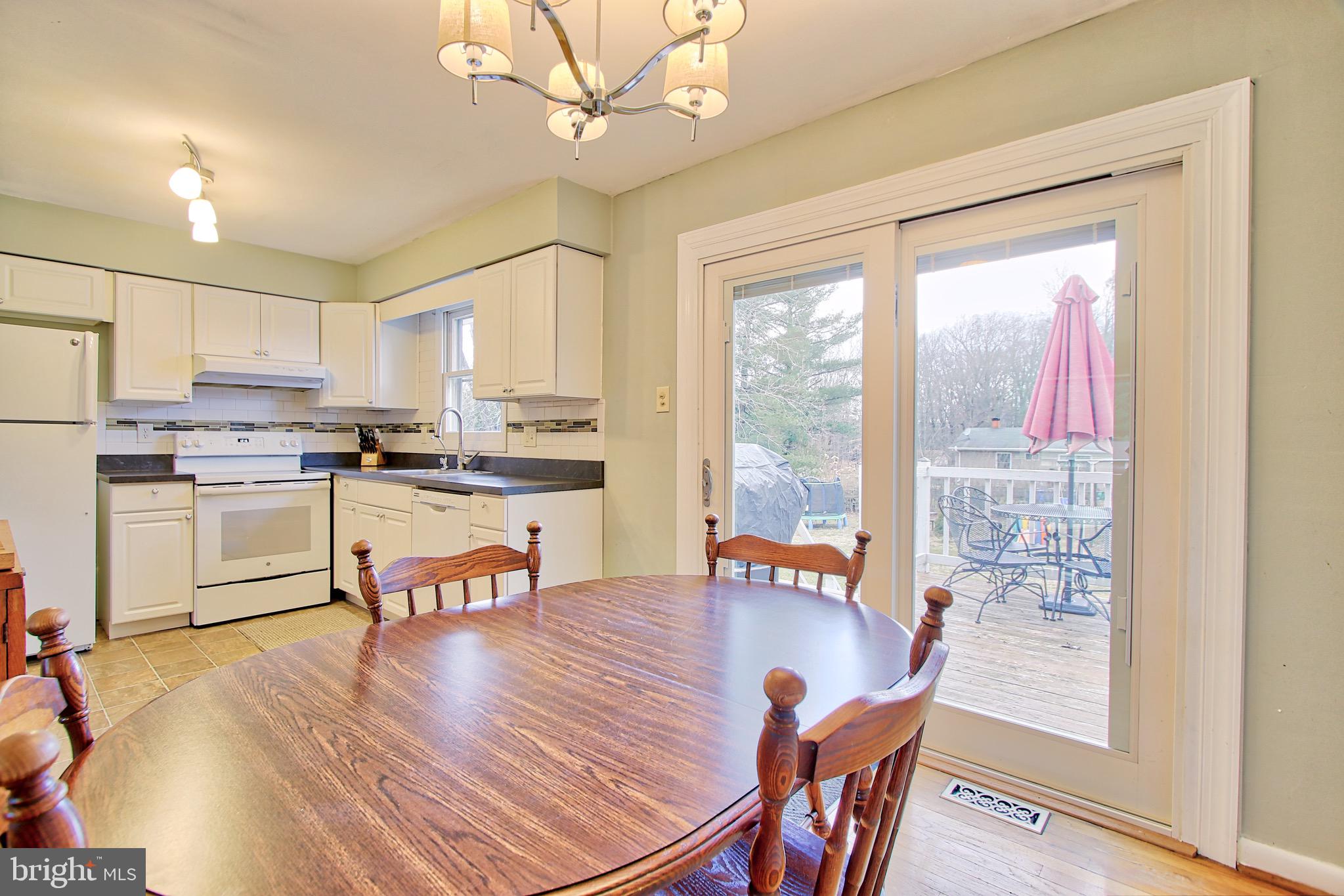 3698 Altondale Road Reisterstown, MD 21136 - Photo 11 of 32