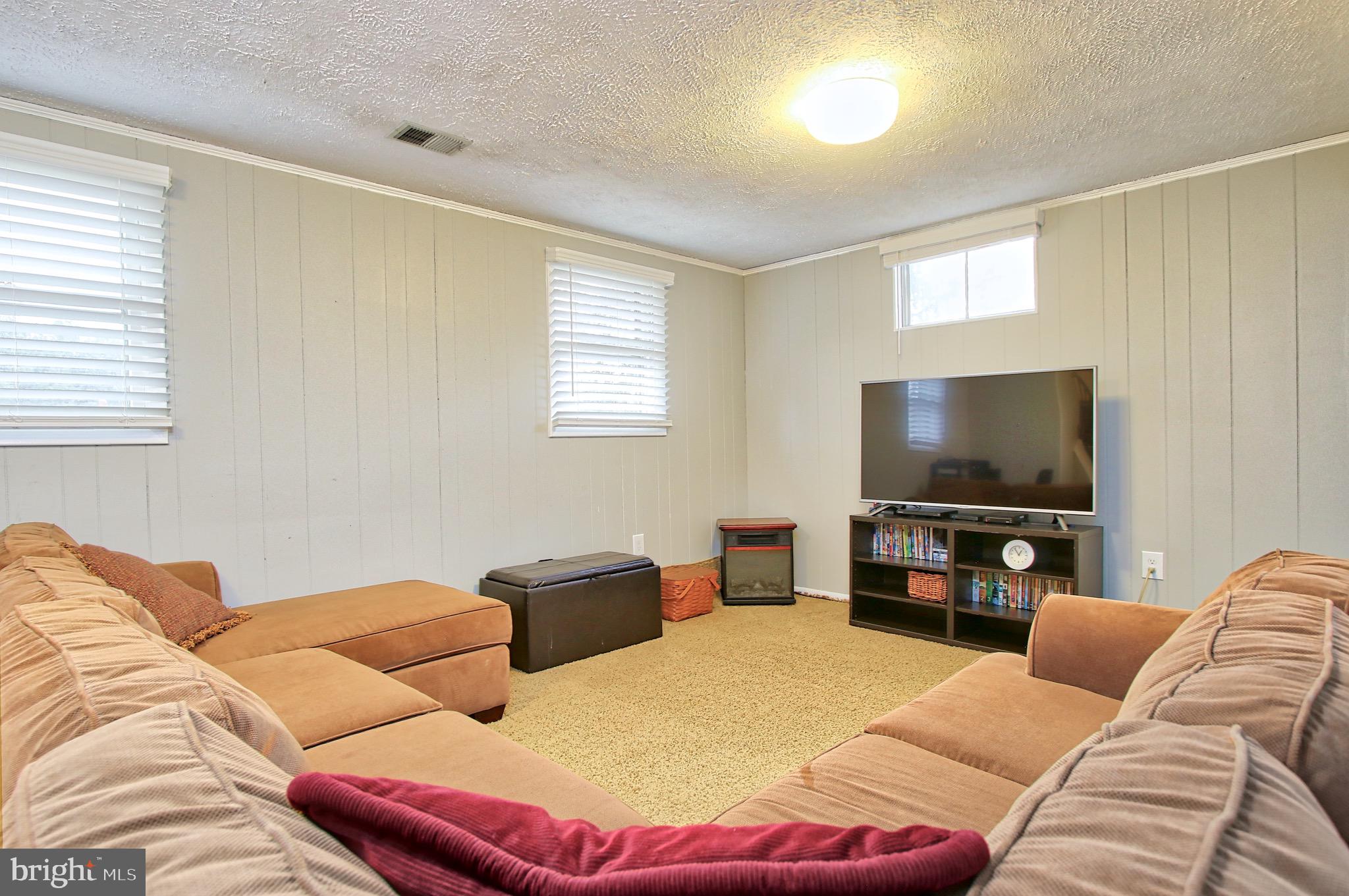 3698 Altondale Road Reisterstown, MD 21136 - Photo 25 of 32