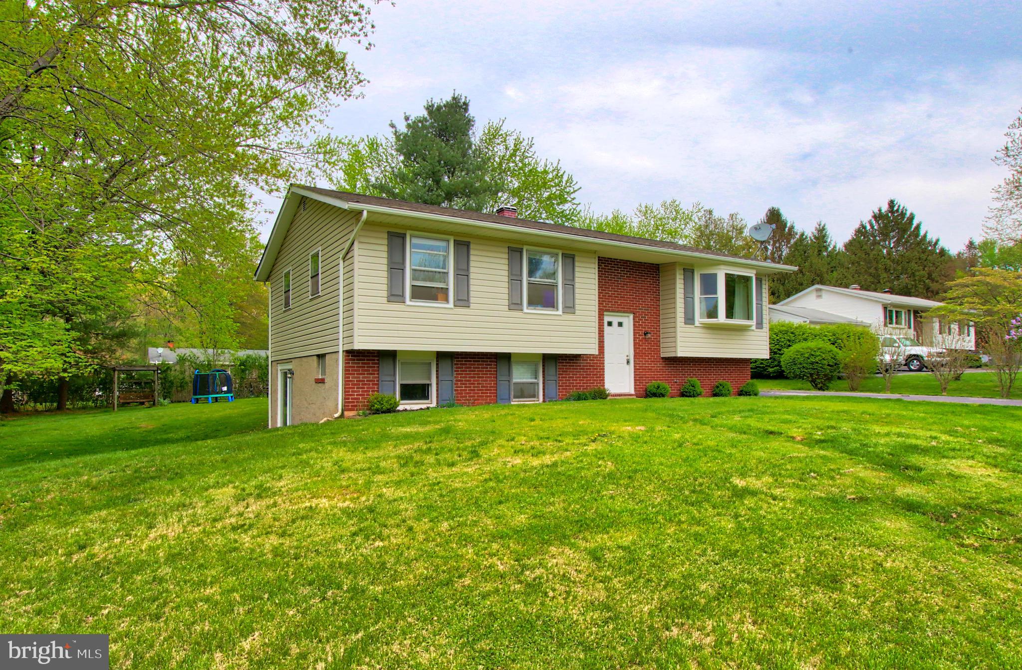 3698 Altondale Road Reisterstown, MD 21136 - Photo 6 of 32