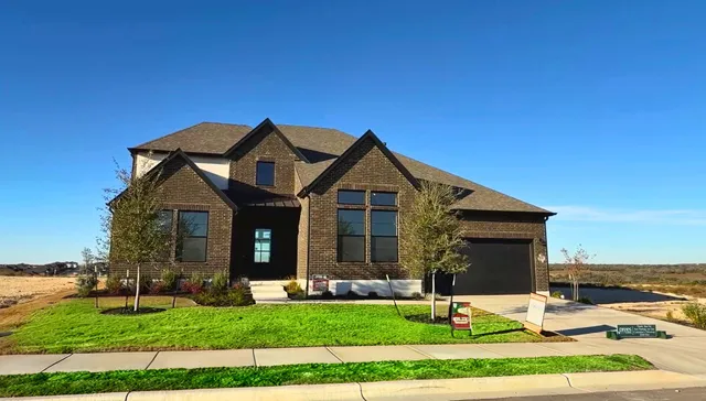 $819,900 | 201 Shadow Drive, Liberty Hill, TX 78642