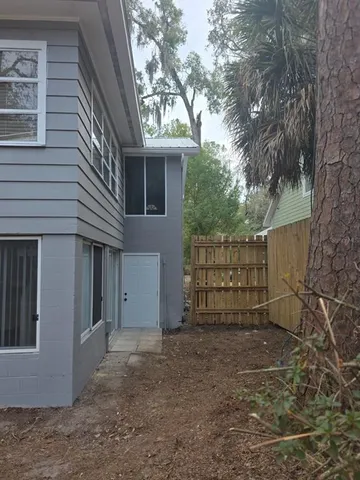 $2,499 | 710 Northeast 11th Avenue, Gainesville, FL 32601