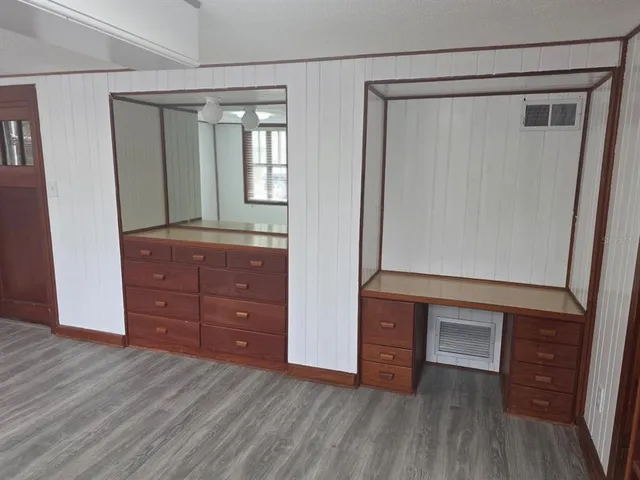 $2,499 | 710 Northeast 11th Avenue, Gainesville, FL 32601