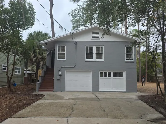 $2,499 | 710 Northeast 11th Avenue, Gainesville, FL 32601