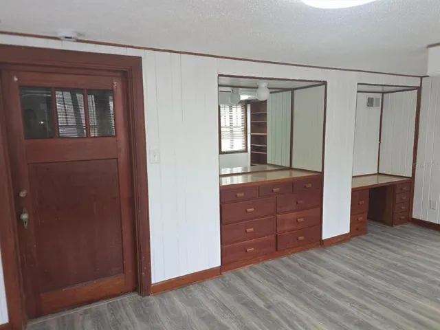 $2,499 | 710 Northeast 11th Avenue, Gainesville, FL 32601