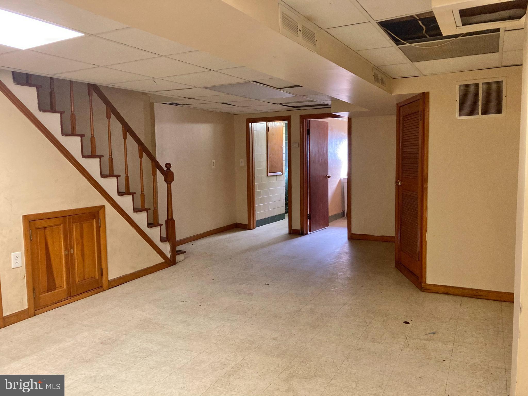 233 Avon Road Upper Darby, PA 19082 - Photo 14 of 15 Finished Basement