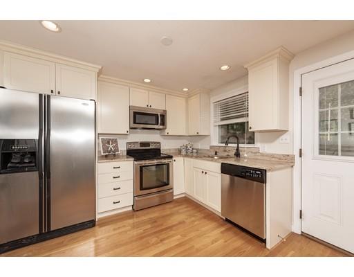 8 Marshall Road Hingham, MA 02043 - Photo 6 of 12 Gallery Image 6