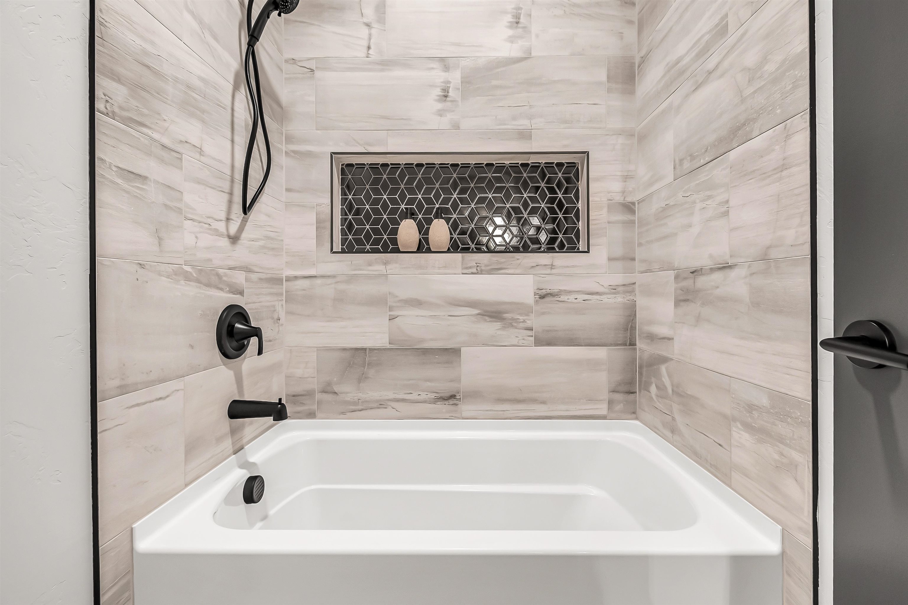 655 Flamecrest Drive Fruita, CO 81521 - Photo 6 of 37