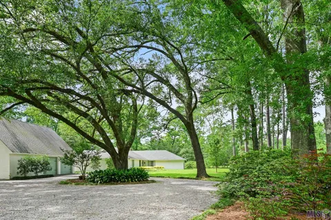 $1,150,000 | 16366 South Fulwar Skipwith Road, Baton Rouge, LA 70810