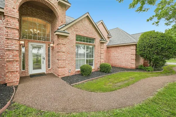 $569,900 | 1252 Orchard Lane, Ennis, TX 75119