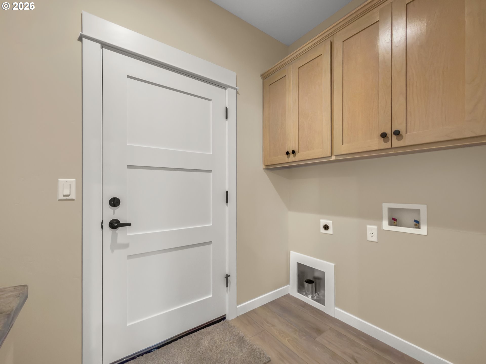 1236 Lighthouse Lane Brookings, OR 97415 - Photo 15 of 43 Pantry