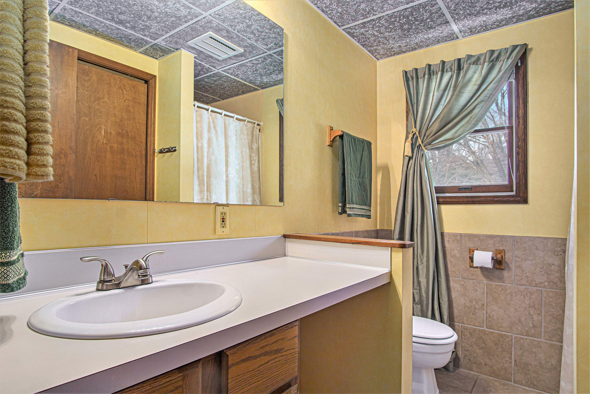 2084 Benston Road Whitehall, MI 49461 - Photo 26 of 38 DSC00830