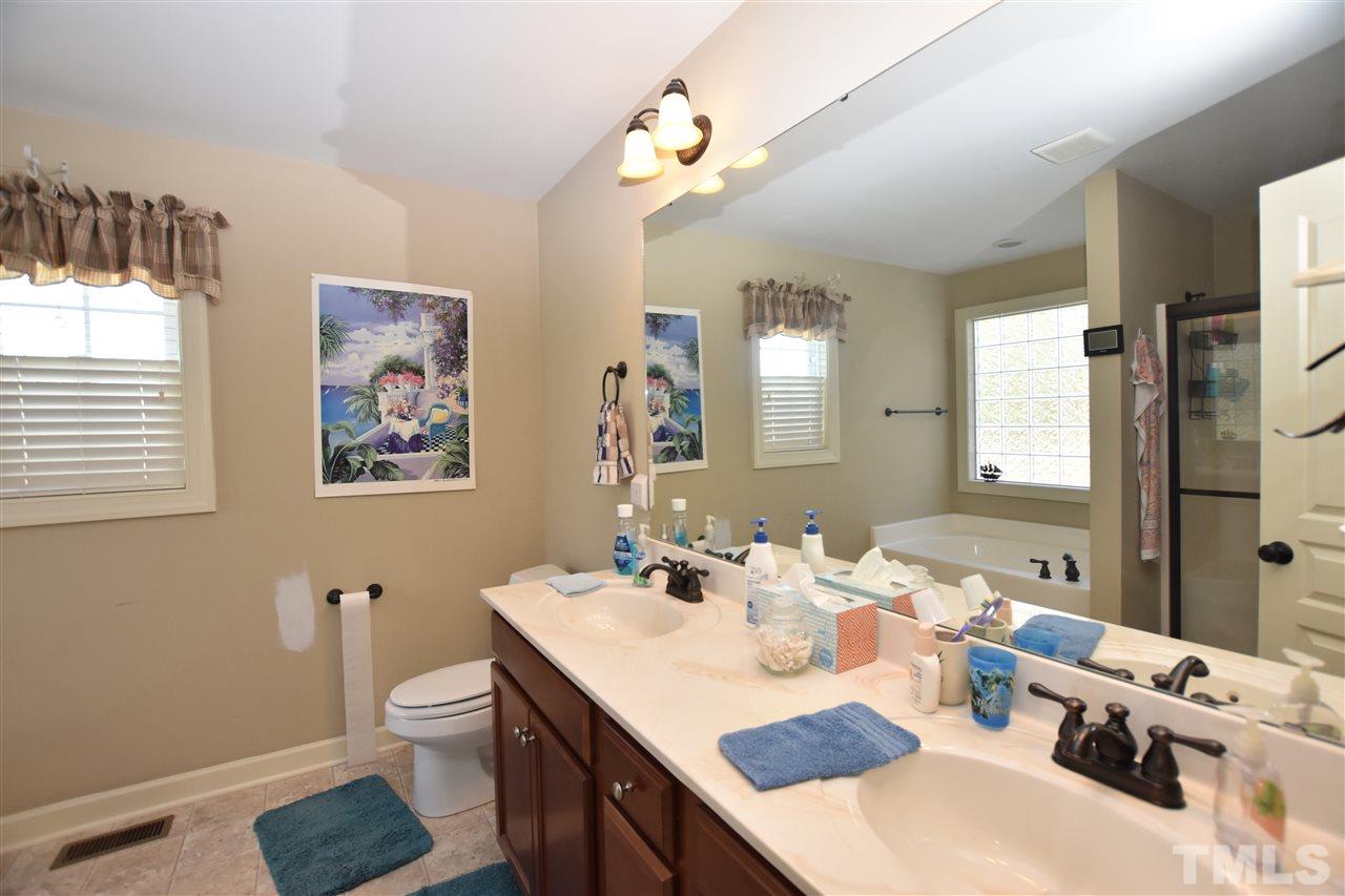 1668 Lee Road Clayton, NC 27520 - Photo 16 of 25
