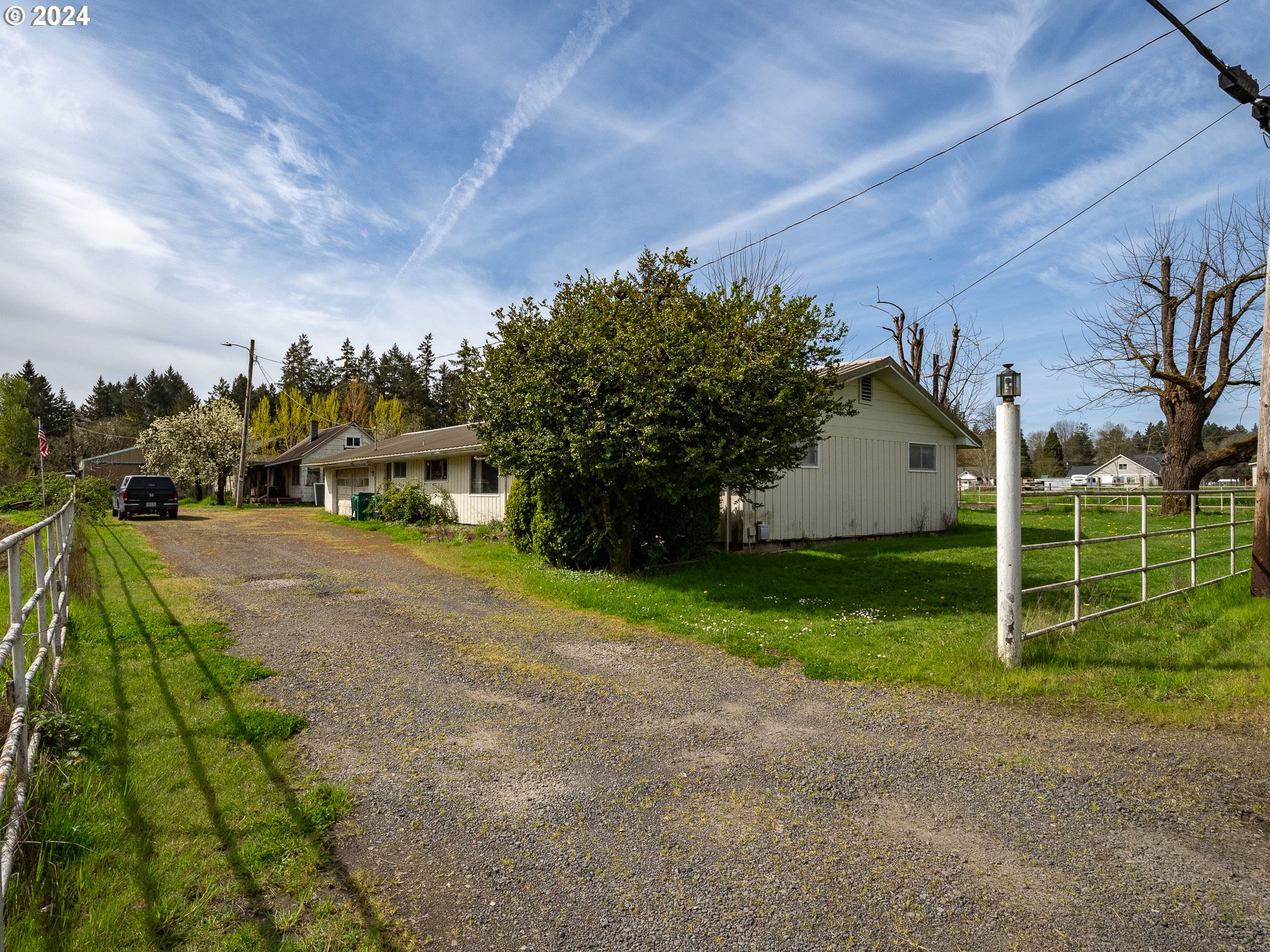 23720 Northeast Sunnycrest Road Newberg, OR 97132 - Photo 11 of 31 Gallery Image 11