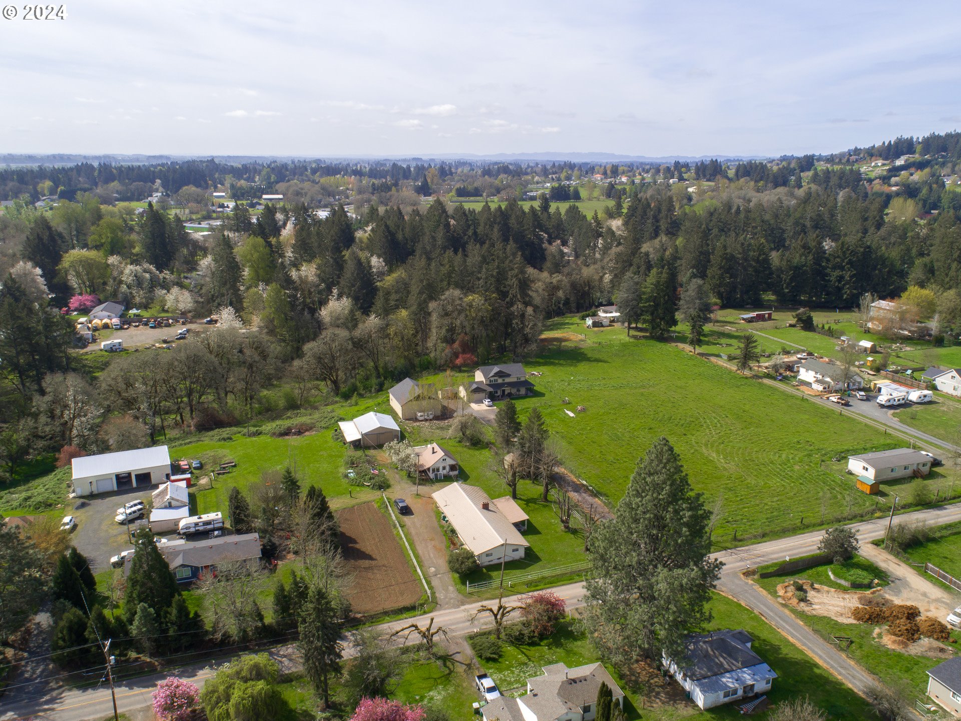 23720 Northeast Sunnycrest Road Newberg, OR 97132 - Photo 31 of 31 Gallery Image 31