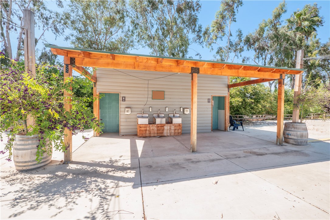 2083 Grace Street Riverside, CA 92504 - Photo 45 of 70