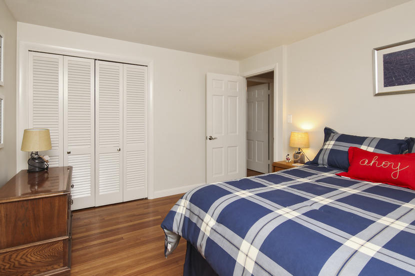 3 Dove Cottage Road Falmouth, MA 02540 - Photo 11 of 19 Queen First 014-photo-bedroom-7464219