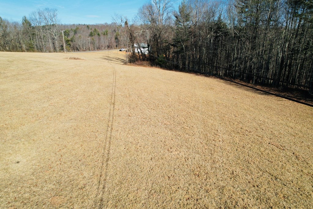 2192 Poplar Knob Road, Unit 2 Galax, VA 24333 - Photo 9 of 21 Gallery Image 9