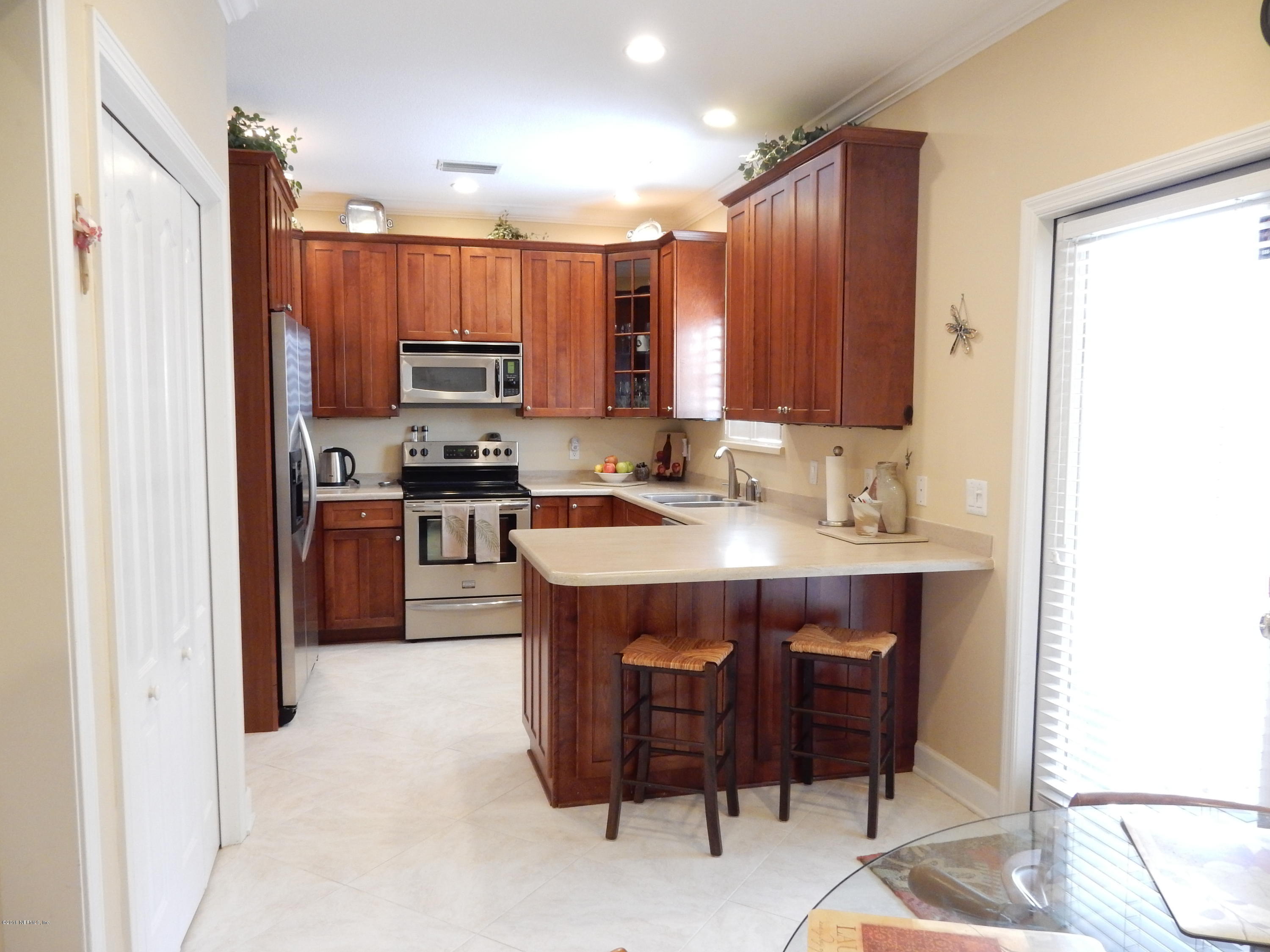 10754 Scott Mill Road, Unit 17 Jacksonville, FL 32223 - Photo 11 of 40 KITCHEN
