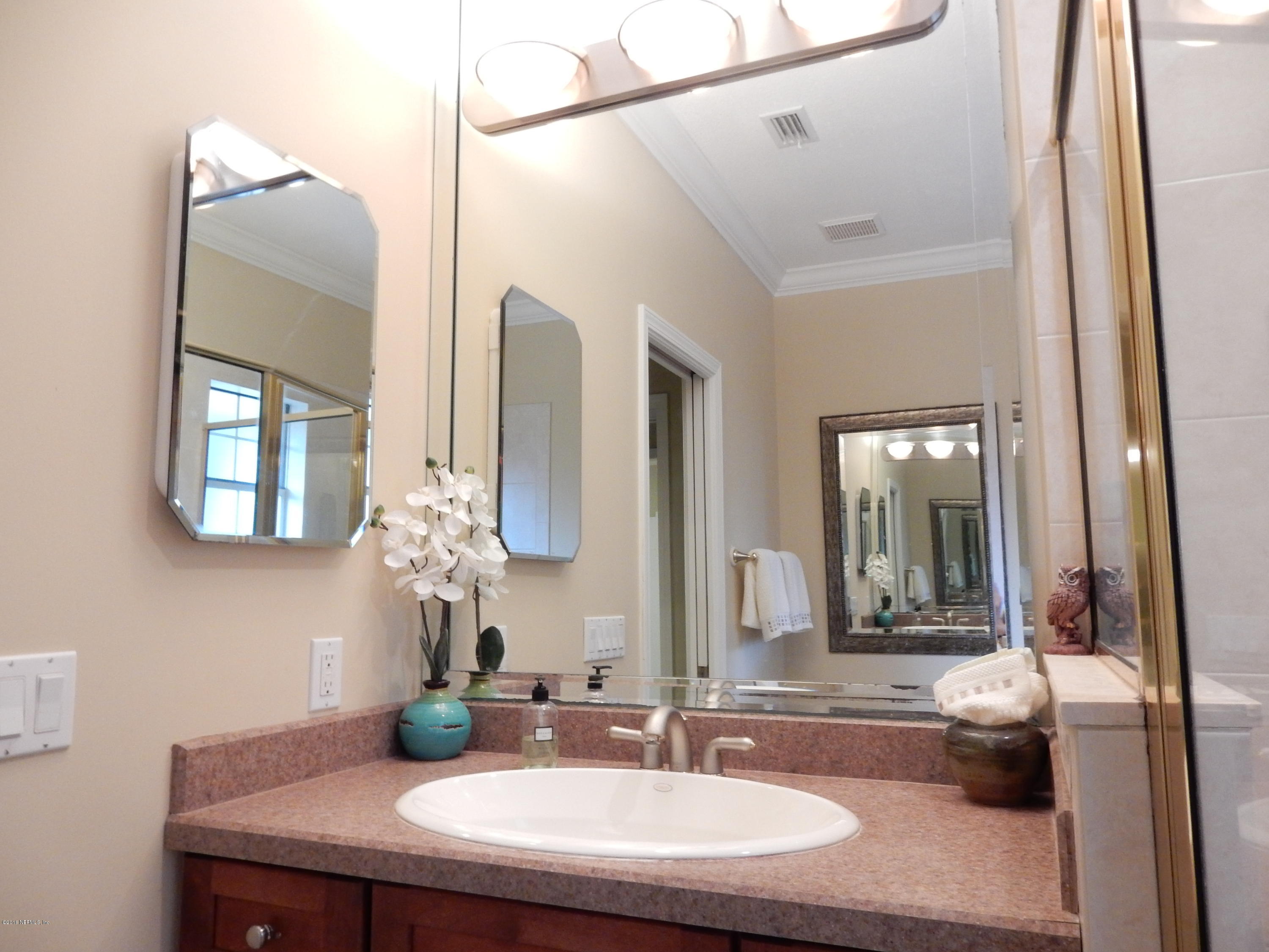 10754 Scott Mill Road, Unit 17 Jacksonville, FL 32223 - Photo 21 of 40 MASTER BATHROOM