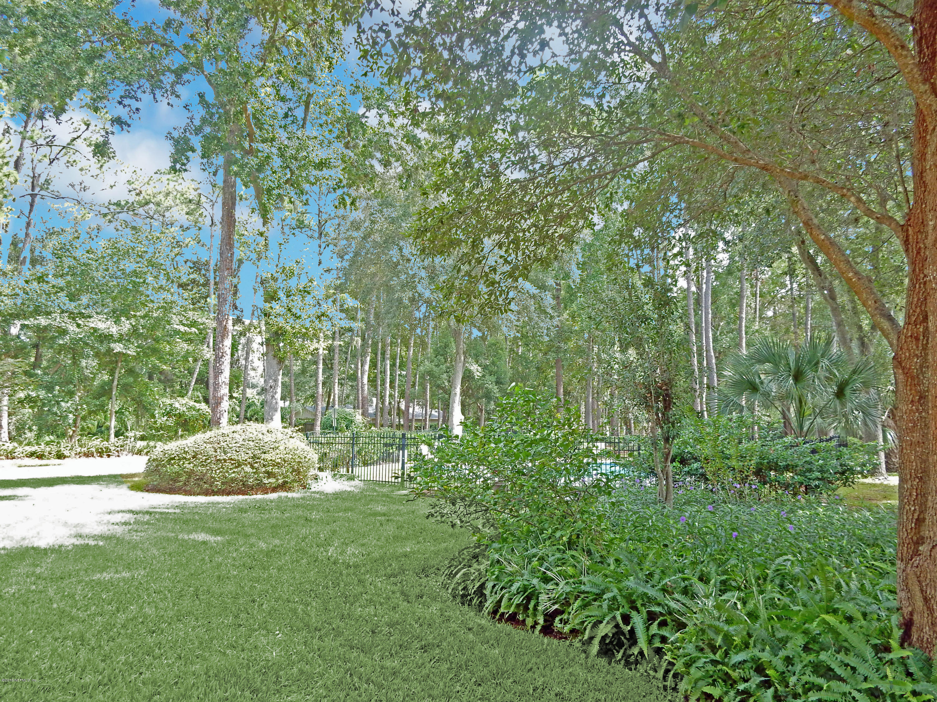 10754 Scott Mill Road, Unit 17 Jacksonville, FL 32223 - Photo 37 of 40 BACK YARD TO POOL