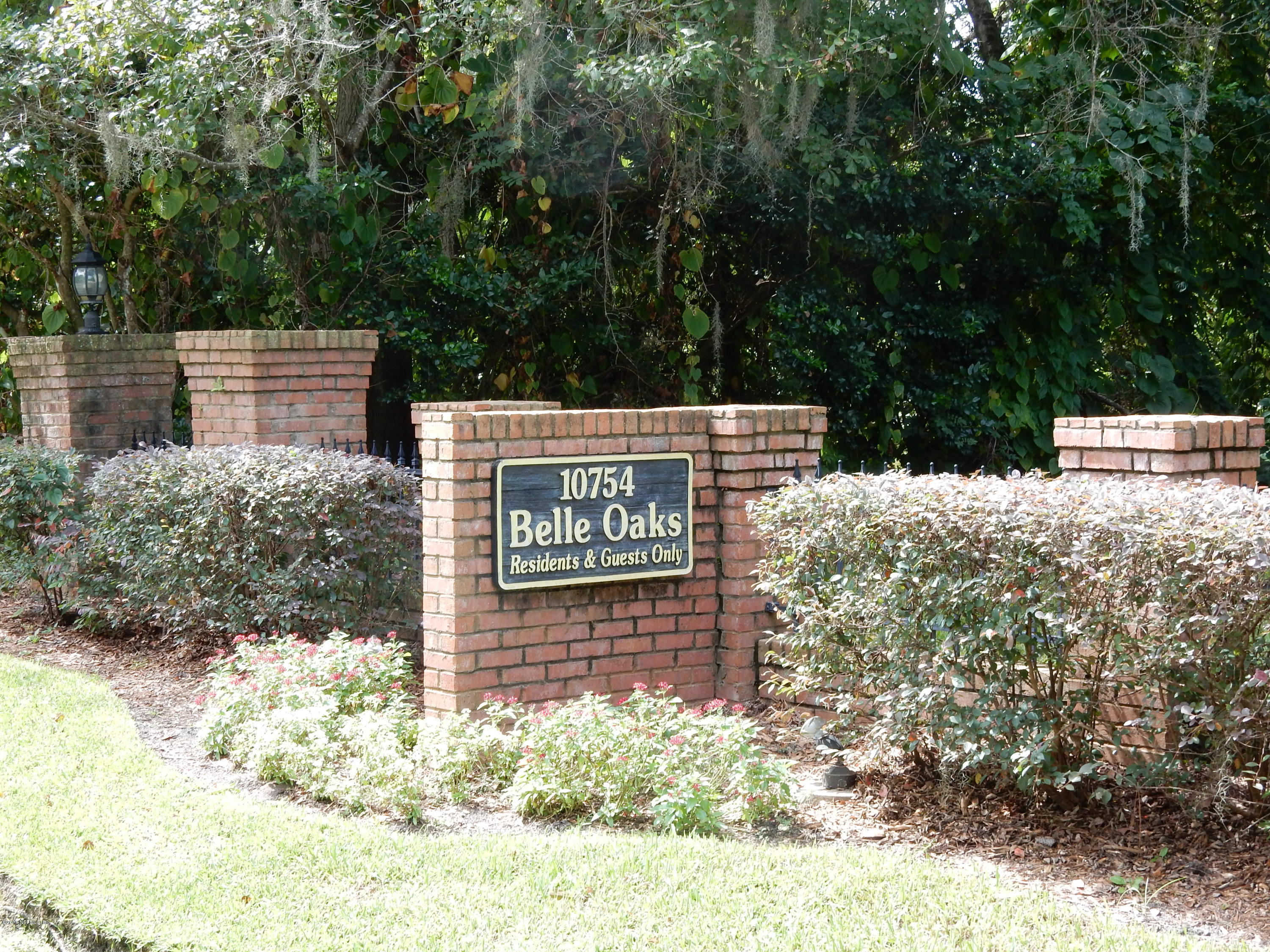 10754 Scott Mill Road, Unit 17 Jacksonville, FL 32223 - Photo 40 of 40 BELLE OAKS ENTRANCE