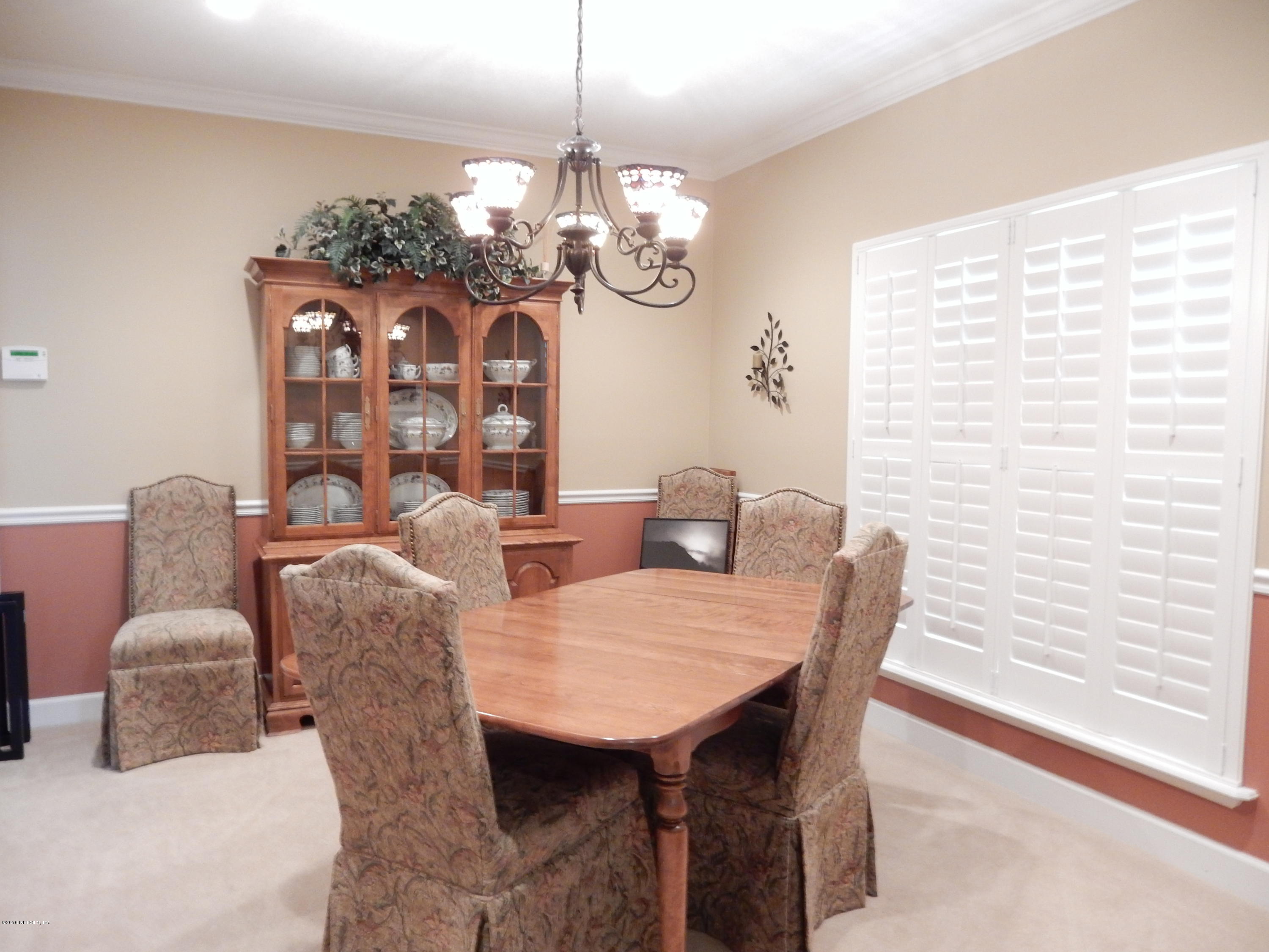 10754 Scott Mill Road, Unit 17 Jacksonville, FL 32223 - Photo 7 of 40 DINING ROOM