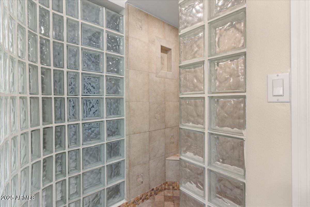 5750 North 10th Street, Unit 5 Phoenix, AZ 85014 - Photo 29 of 37 a view of a door with wooden floor