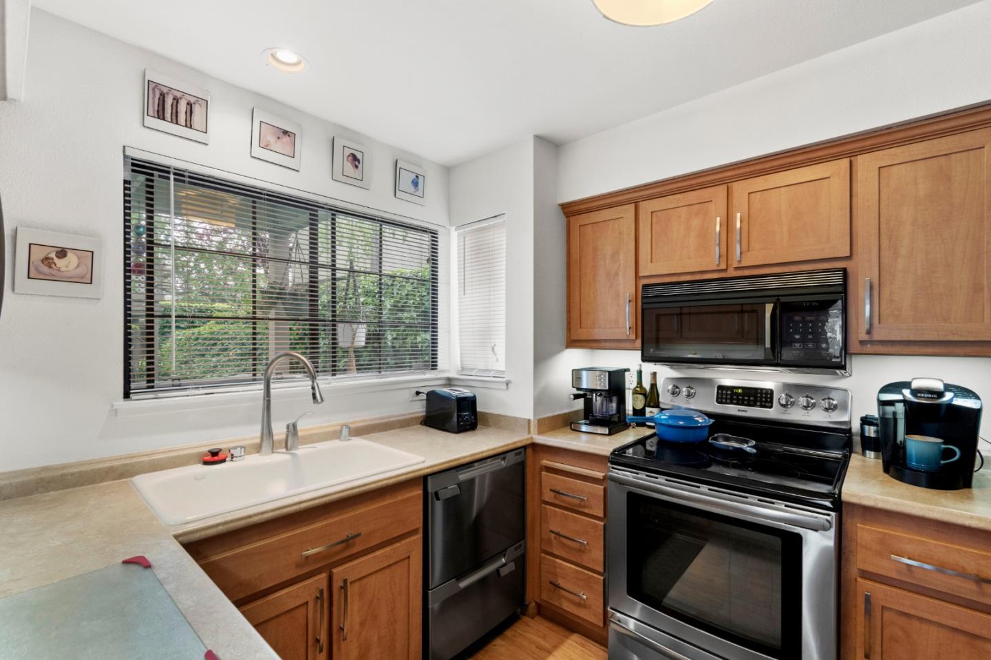 540 Pheasant Ridge Road, Unit 114 Del Rey Oaks, CA 93940 - Photo 2 of 15 Gallery Image 2