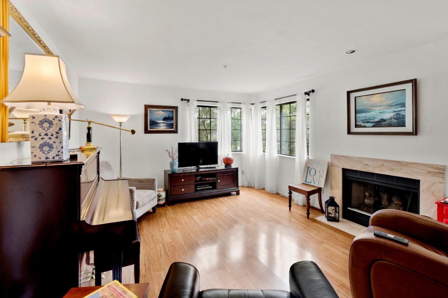 540 Pheasant Ridge Road, Unit 114 Del Rey Oaks, CA 93940 - Photo 3 of 15 Gallery Image 3