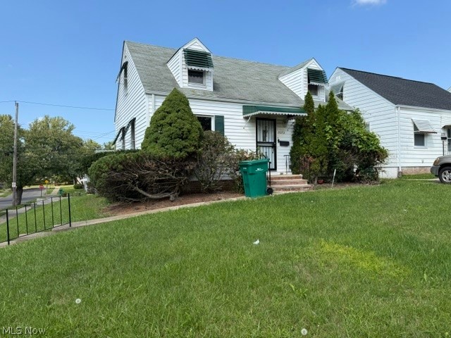 20701 Watson Road Maple Heights, OH 44137 - Photo 2 of 38 Gallery Image 2