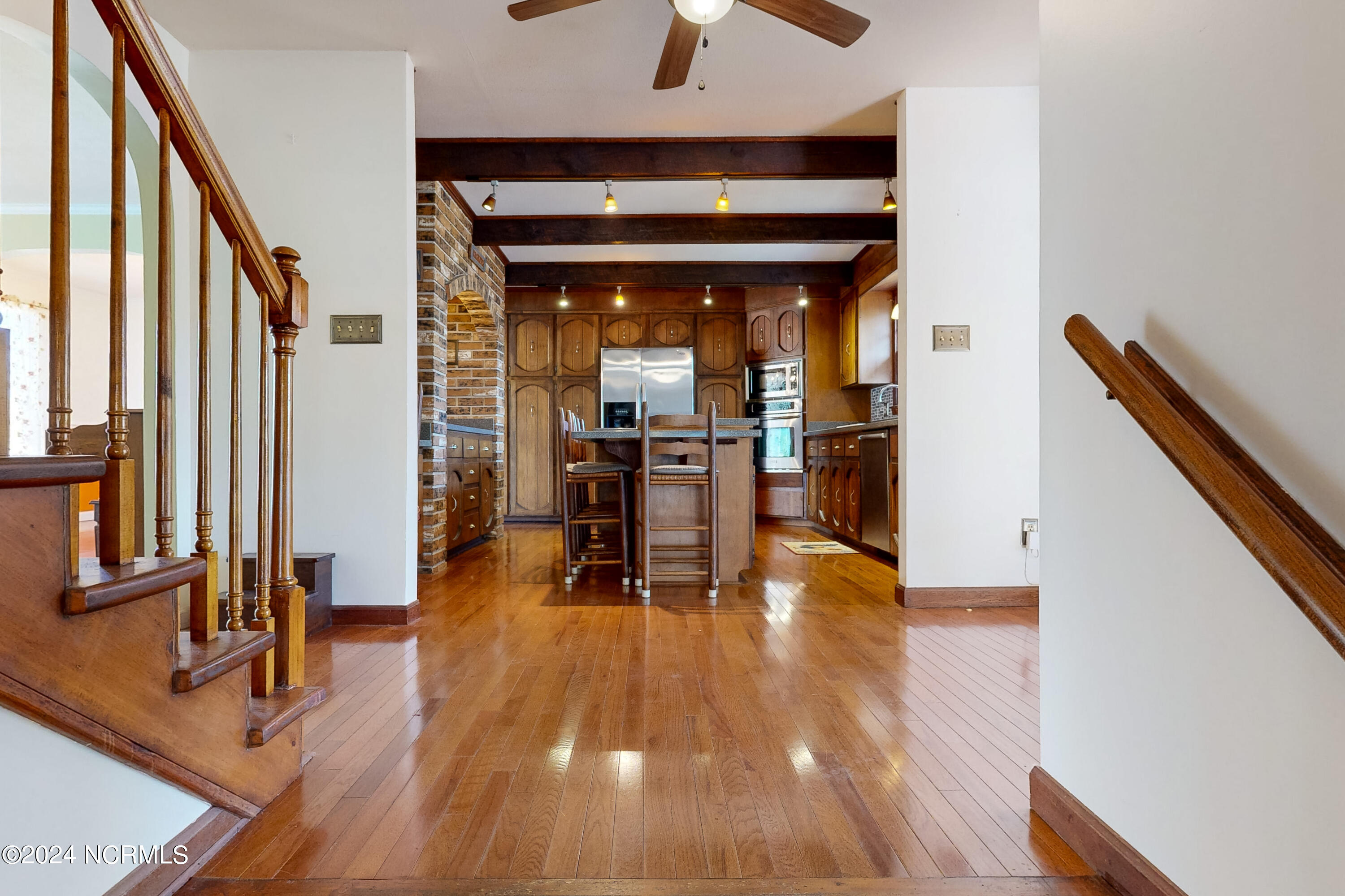 814 East Ocean Road Holly Ridge, NC 28445 - Photo 17 of 61 814 E Ocean - Interiors_8