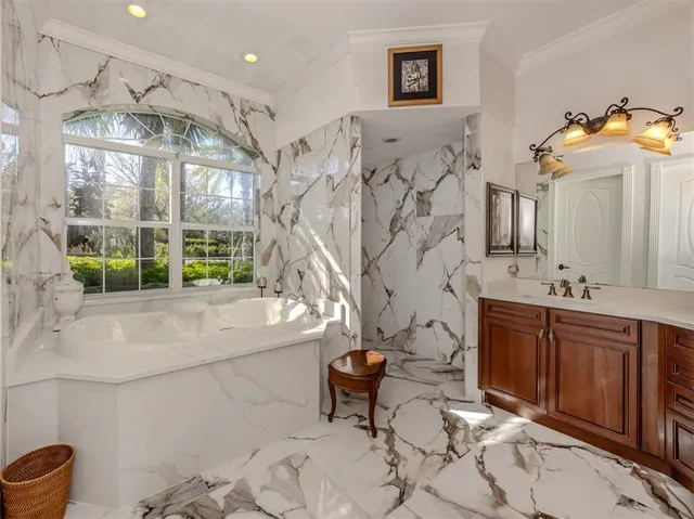 a view of a walk in closet