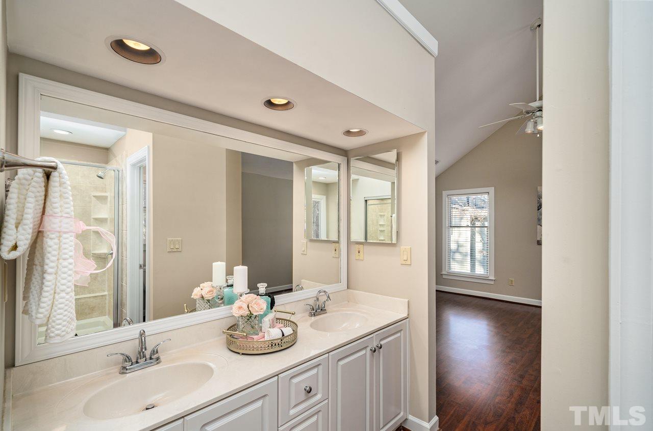5612 Raddington Street Raleigh, NC 27613 - Photo 15 of 23