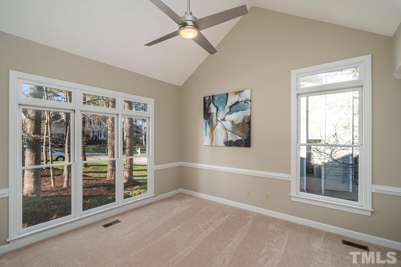 5612 Raddington Street Raleigh, NC 27613 - Photo 5 of 23