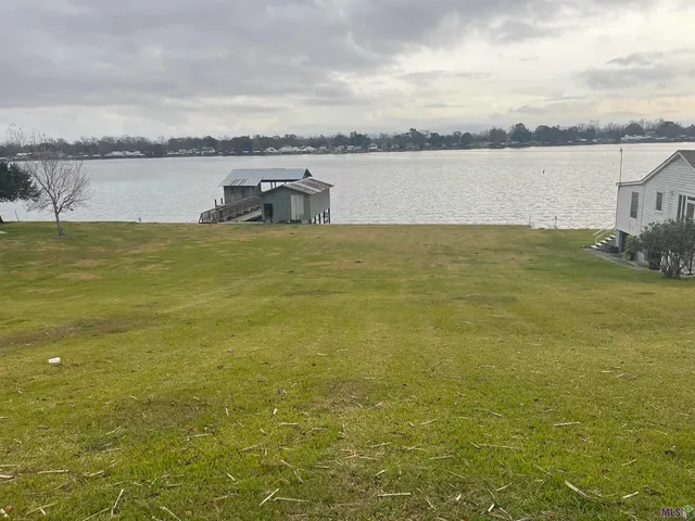 $320,000 | B-2 A False River Drive, New Roads, LA 70760