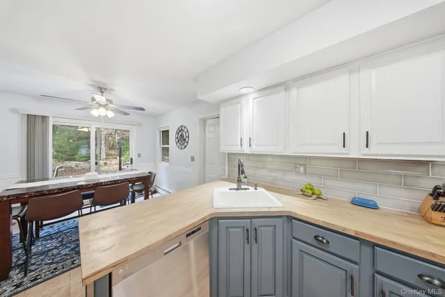 $475,000 | 44 Florio Earl Road, Wurtsboro, NY 12790