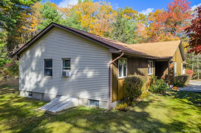 $475,000 | 44 Florio Earl Road, Wurtsboro, NY 12790