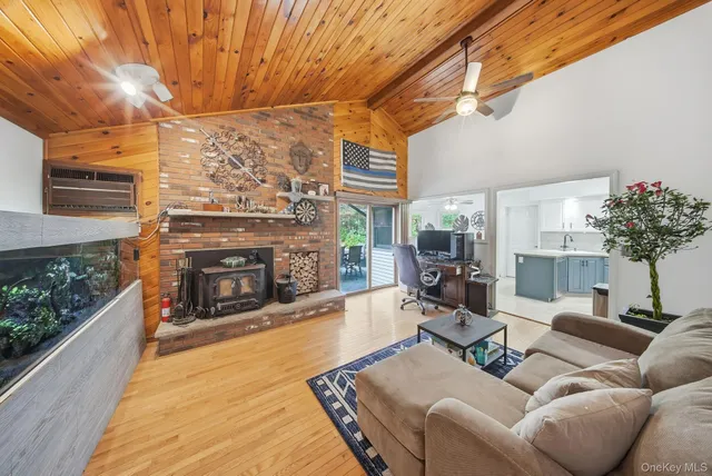 $475,000 | 44 Florio Earl Road, Wurtsboro, NY 12790