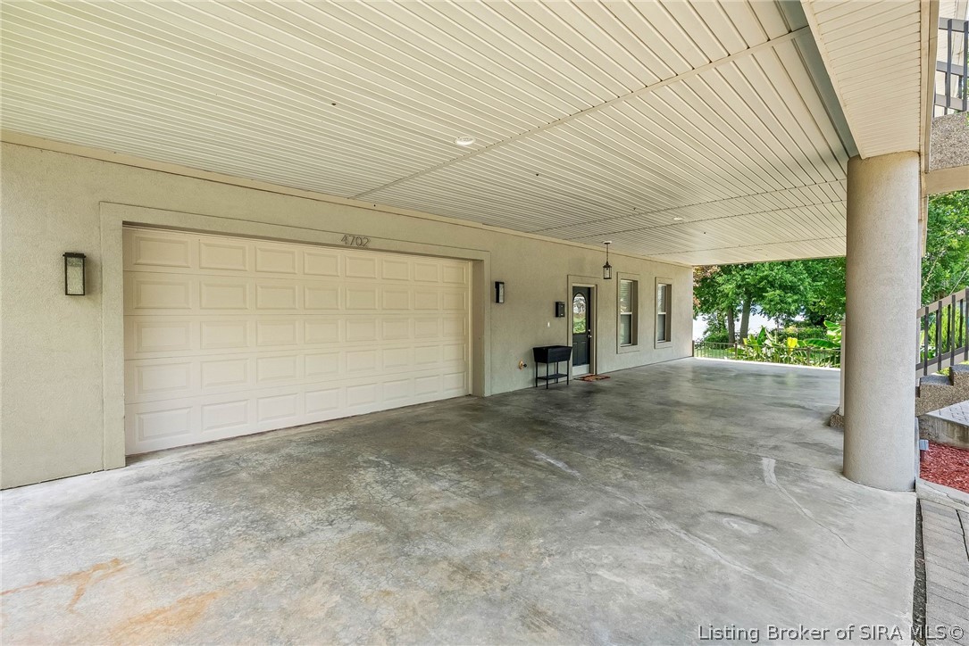 4702 Upper River Road Jeffersonville, IN 47130 - Photo 56 of 69 1st Level Entry
