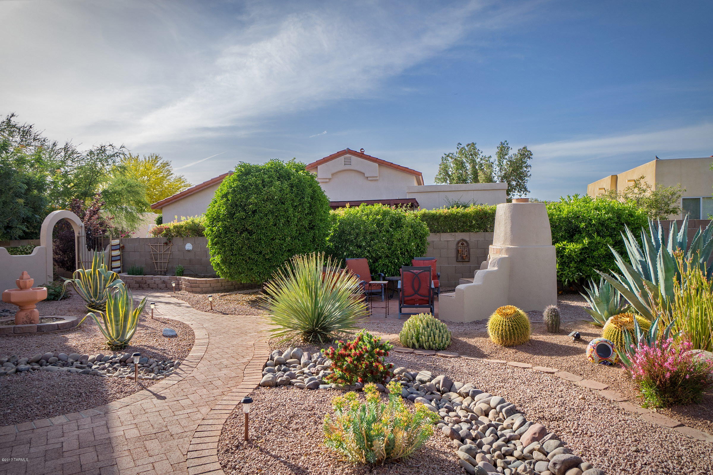 11283 North Sawtooth Road Oro Valley, AZ 85737 - Photo 3 of 29