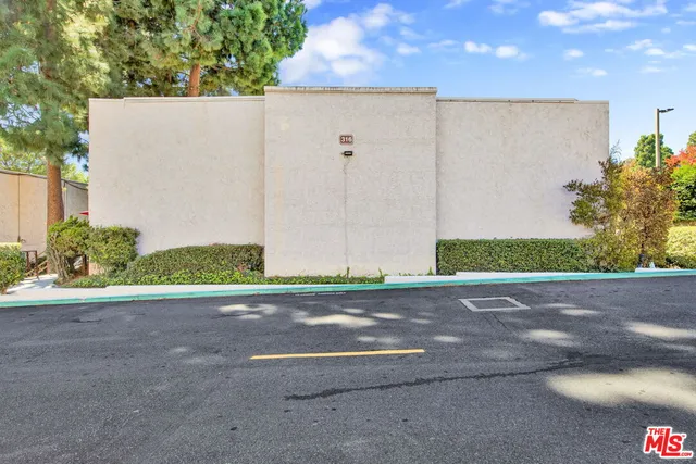 $499,000 | 316 Miraleste Drive, Unit 124, San Pedro, CA 90732