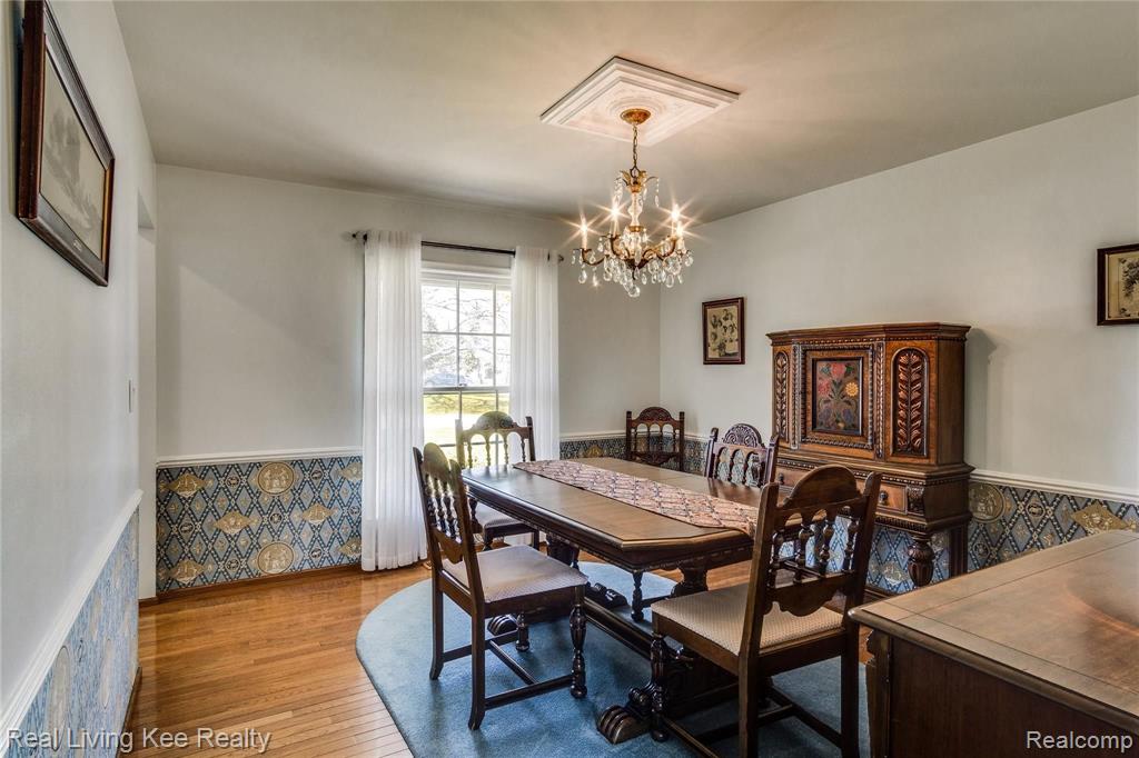 2055 Wayward Drive Rochester Hills, MI 48309 - Photo 12 of 41