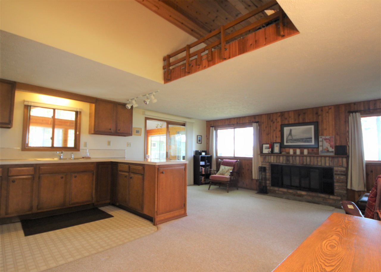 6190 Karlin Road Interlochen, MI 49643 - Photo 10 of 28 1862280-9.JPG