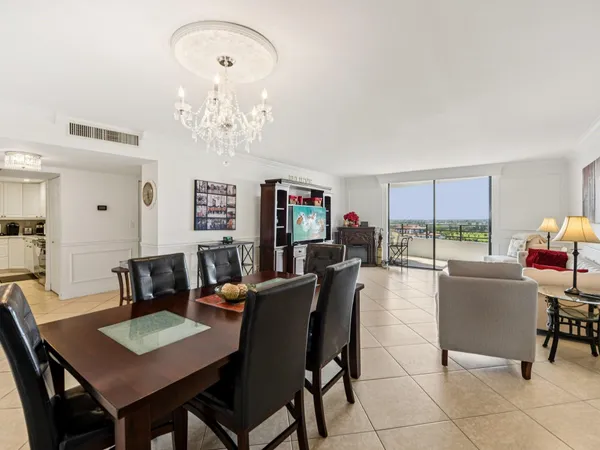 $2,150 | 600 Three Islands Boulevard, Unit 1106, Hallandale Beach, FL 33009