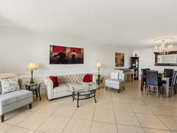 $2,150 | 600 Three Islands Boulevard, Unit 1106, Hallandale Beach, FL 33009